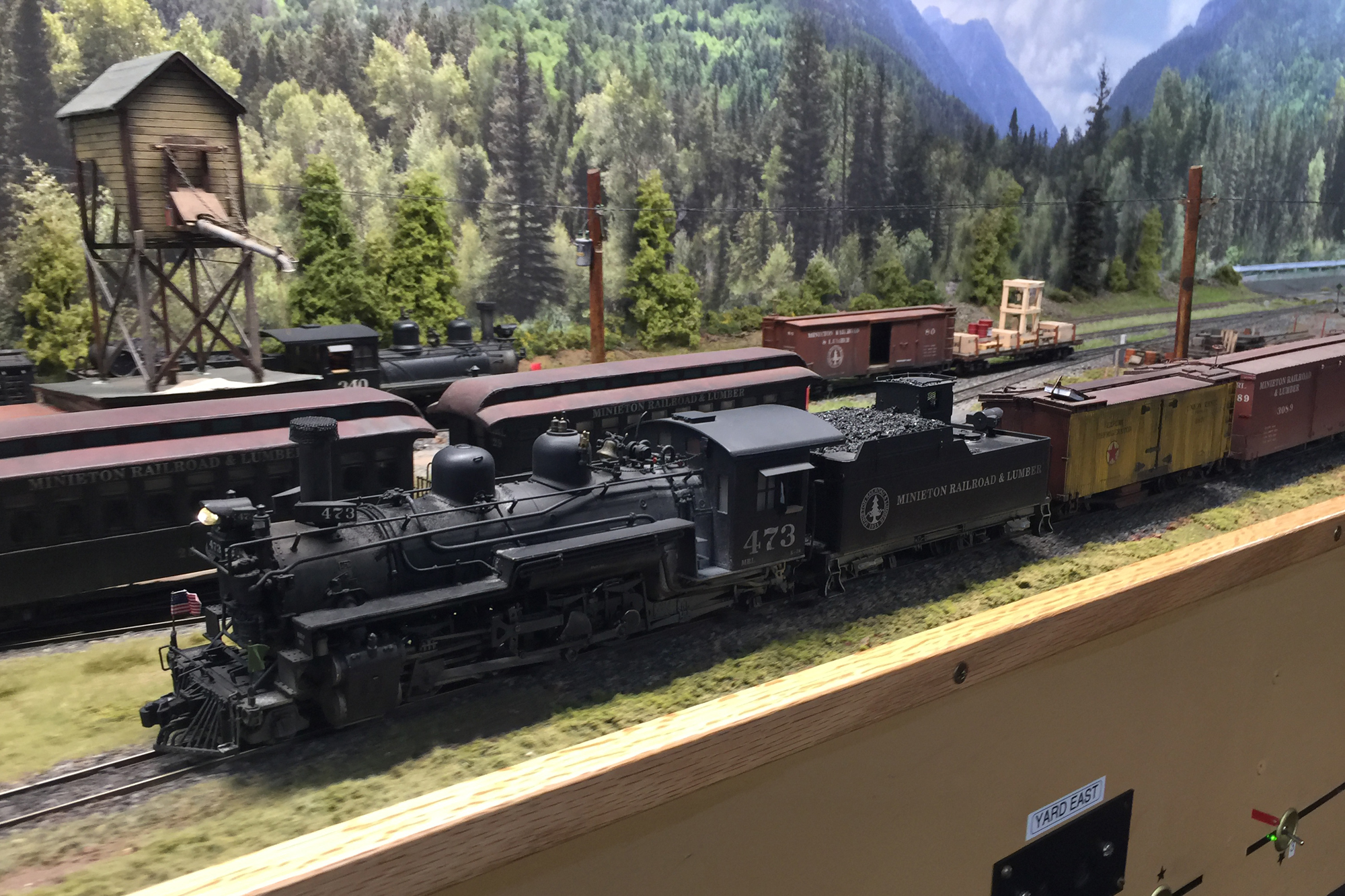 Wayne Pierce's Minieton Railroad & Lumber Co. On30 layout.
